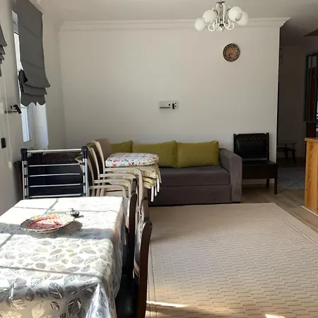 Appartement B Garden D-6