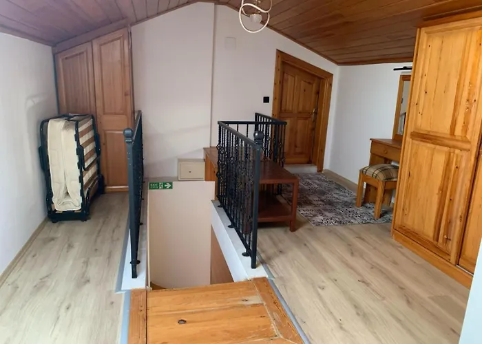 B Garden D-6 Apartman *